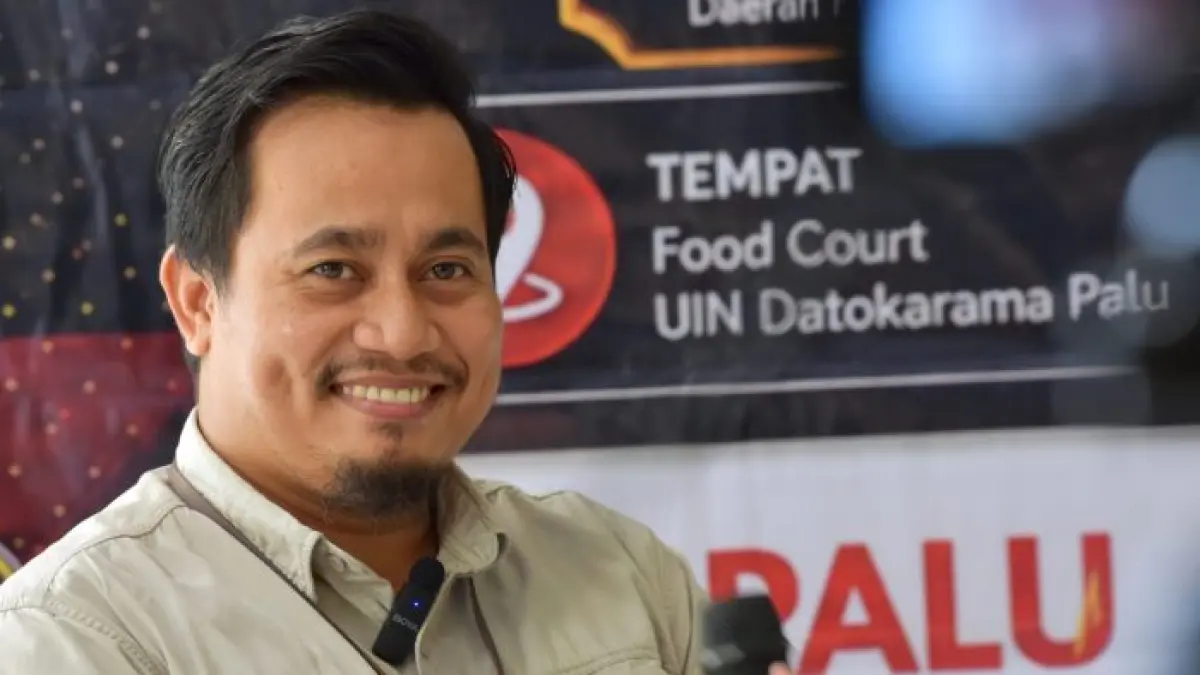 Akademisi Fakultas Hukum Universitas Tadulako.(Muksin Netatopo untuk Radar Palu)