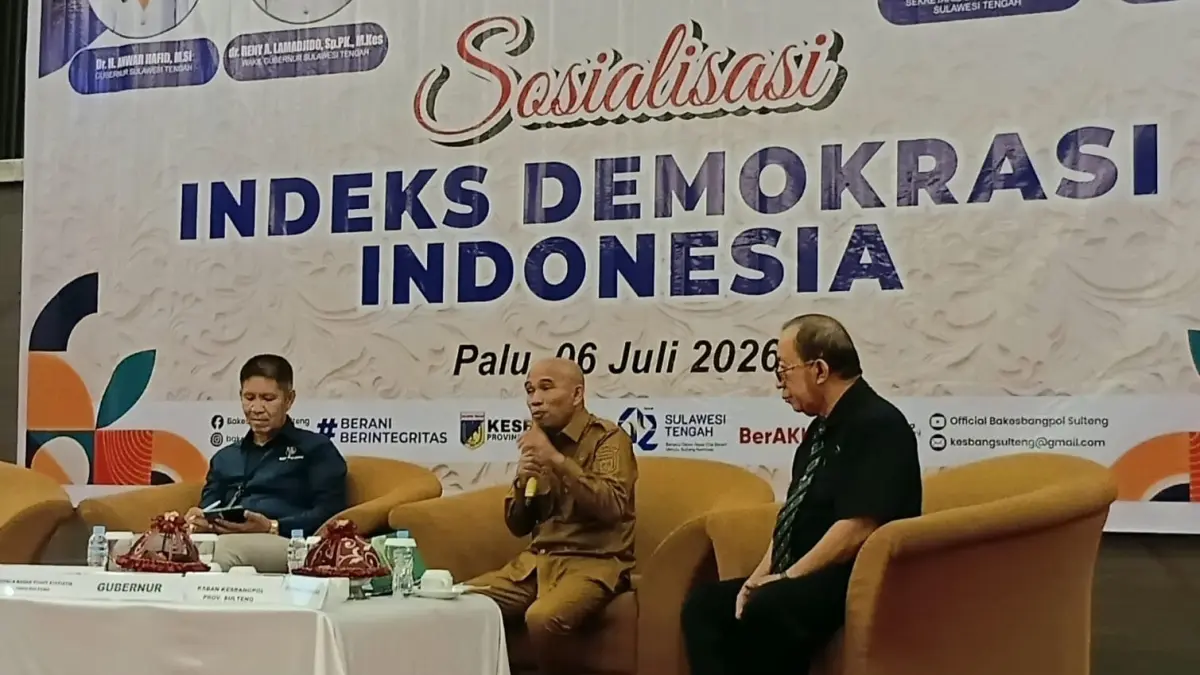 Kegiatan sosialisasi Indeks Demokrasi Indonesia, Senin (6/7/2026) di Best Western Plus Coco Palu. (Rony Sandhi/ Radar Palu)
