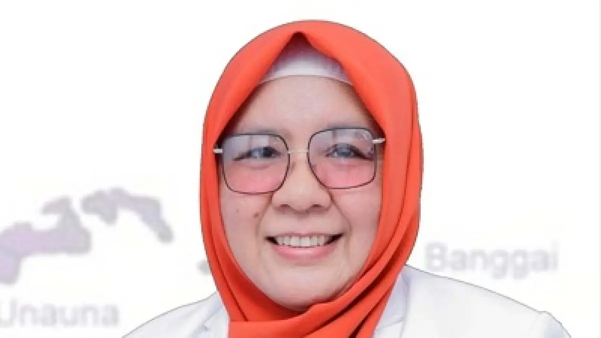 Hj. Wiwik Jumatul Rofi