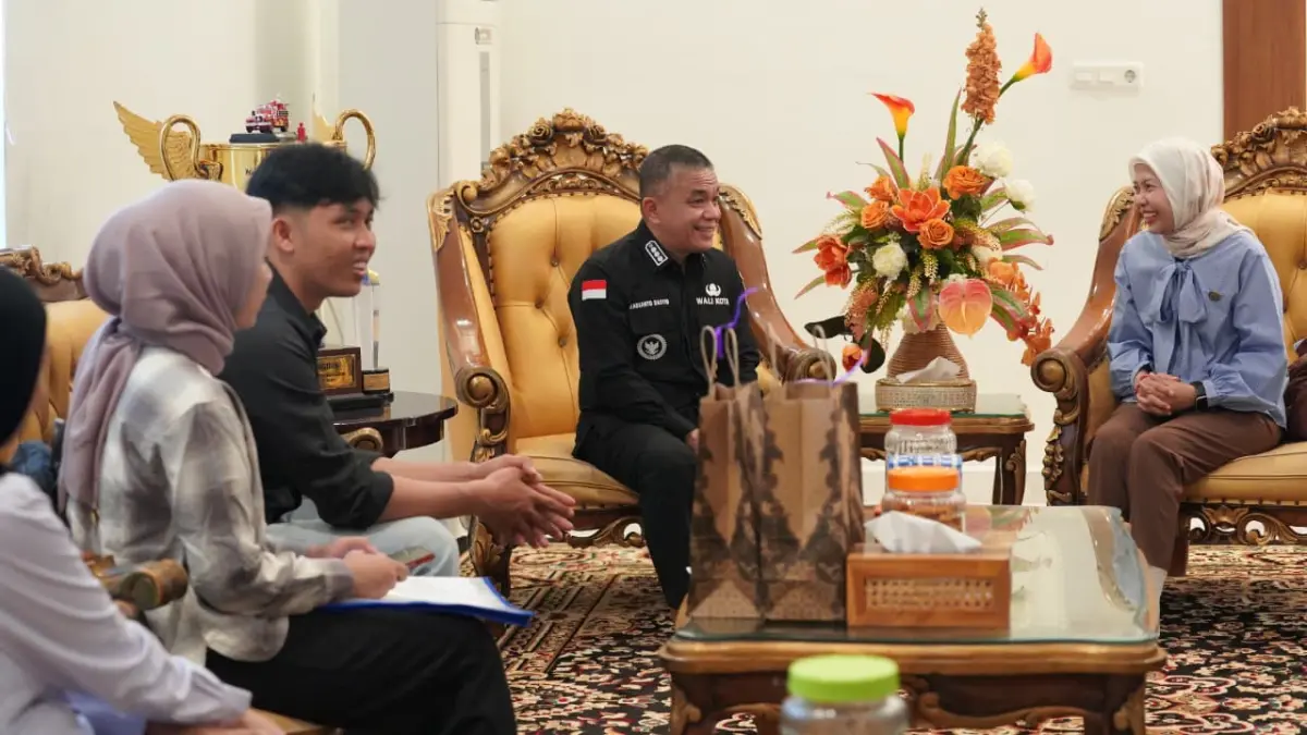 Tim peneliti dari Sekolah Bisnis dan Manajemen (SBM) ITB saat melakukan kunjungan ke Pemerintah Kota Palu.(Dok humas Pemkot)