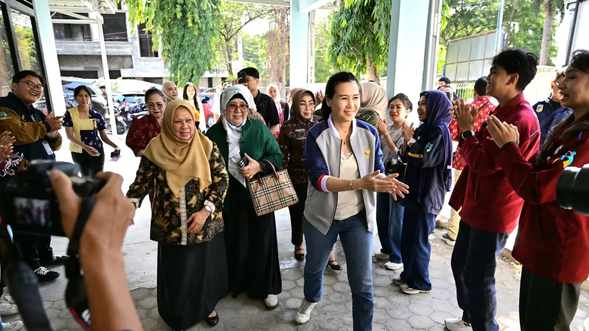 Wakil Gubernur Sulawesi Tengah, dr. Reny A. Lamadjido, mendampingi Wakil Menteri PPPA Veronica Tan saat meninjau UPTD Perlindungan Perempuan dan Anak Provinsi Sulawesi Tengah di Palu, Jumat (10/7/2026). FOTO: Ro. Adpim Sulteng&nbsp;