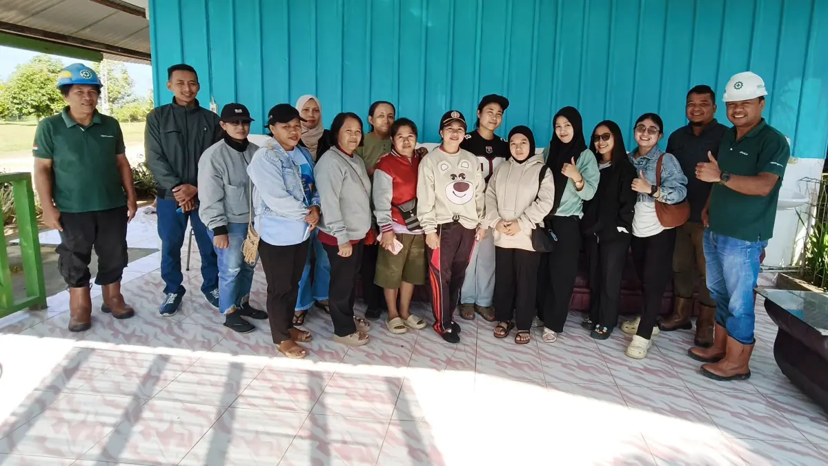 PT Sawit Jaya Abadi 2 (SJA 2) menyalurkan honor bagi guru eksternal sebagai bentuk dukungan kepada dunia pendidikan.&nbsp;