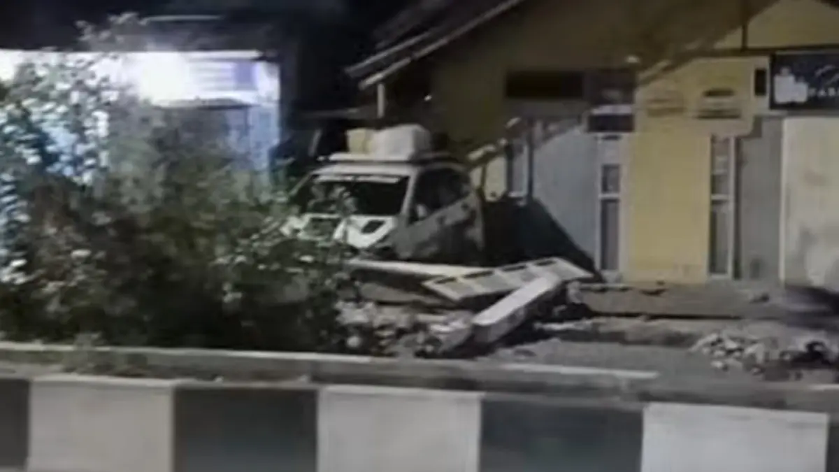 Kondisi bangunan yang mengalami kerusakan akibat gempa di Kabupaten Buol. BPBD Sulawesi Tengah mengirim tim asesmen dan bantuan logistik untuk mendukung penanganan darurat. FOTO: Tangkapan Layar Video Instagram @bpbd_sulteng