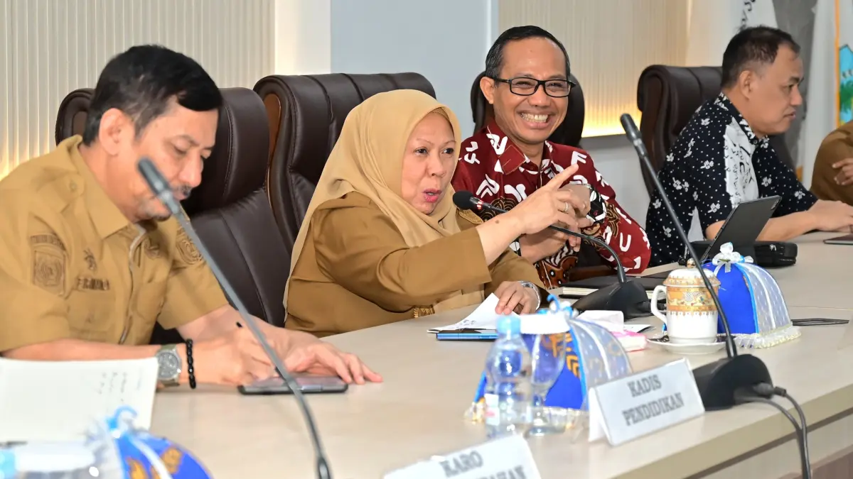 Wakil Gubernur Sulawesi Tengah, dr. Reny A. Lamadjido, menghadiri sosialisasi program afirmasi dan kolaborasi pendidikan bersama Universitas Hasanuddin di Kantor Gubernur Sulteng, Selasa (14/7/2026). FOTO: RO. ADPIM SULTENG&nbsp;