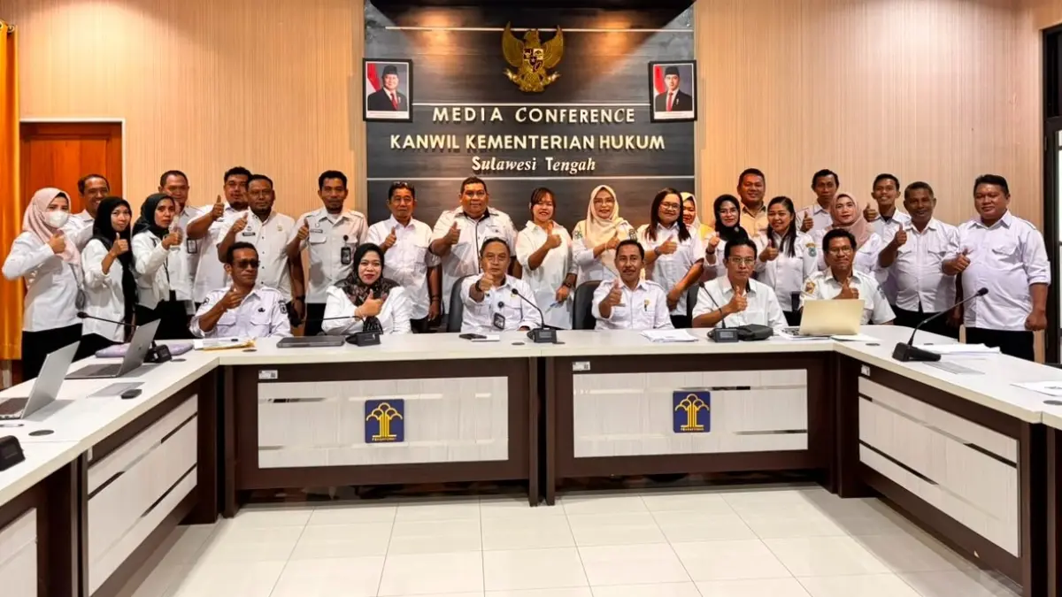 Kanwil Kemenkum Sulteng kembali menunjukkan komitmennya dalam meningkatkan kualitas pembentukan produk hukum daerah melalui pelaksanaan Rapat Fasilitasi Harmonisasi Rancangan Peraturan Bupati Kabupaten Banggai Kepulauan, Rabu (15/7/2026), di Aula Kebangsaan Kanwil Kemenkum Sulteng.