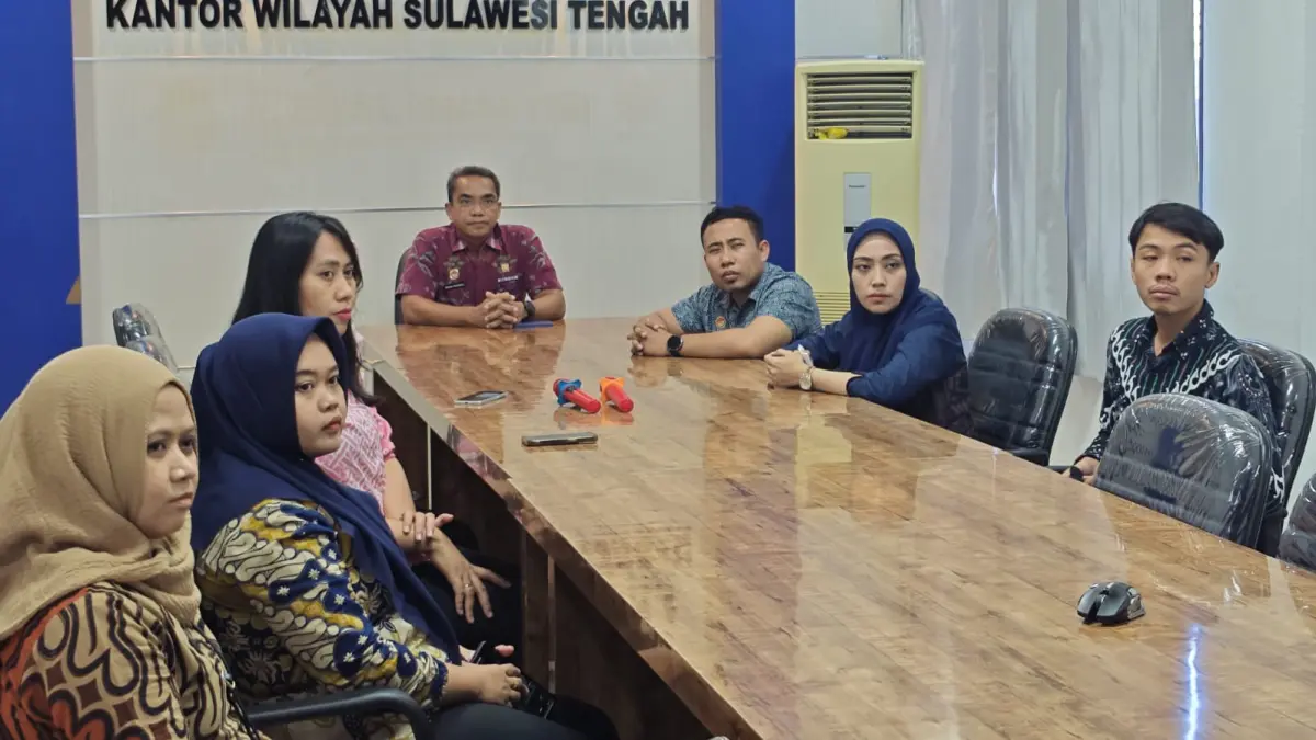 Kanwil Kemenkum Sulteng mengikuti Sosialisasi Pemanfaatan Aplikasi Integrated Mutasi BKN yang diselenggarakan secara virtual melalui Zoom oleh Badan Kepegawaian Negara (BKN), Kamis (23/7/2026). 