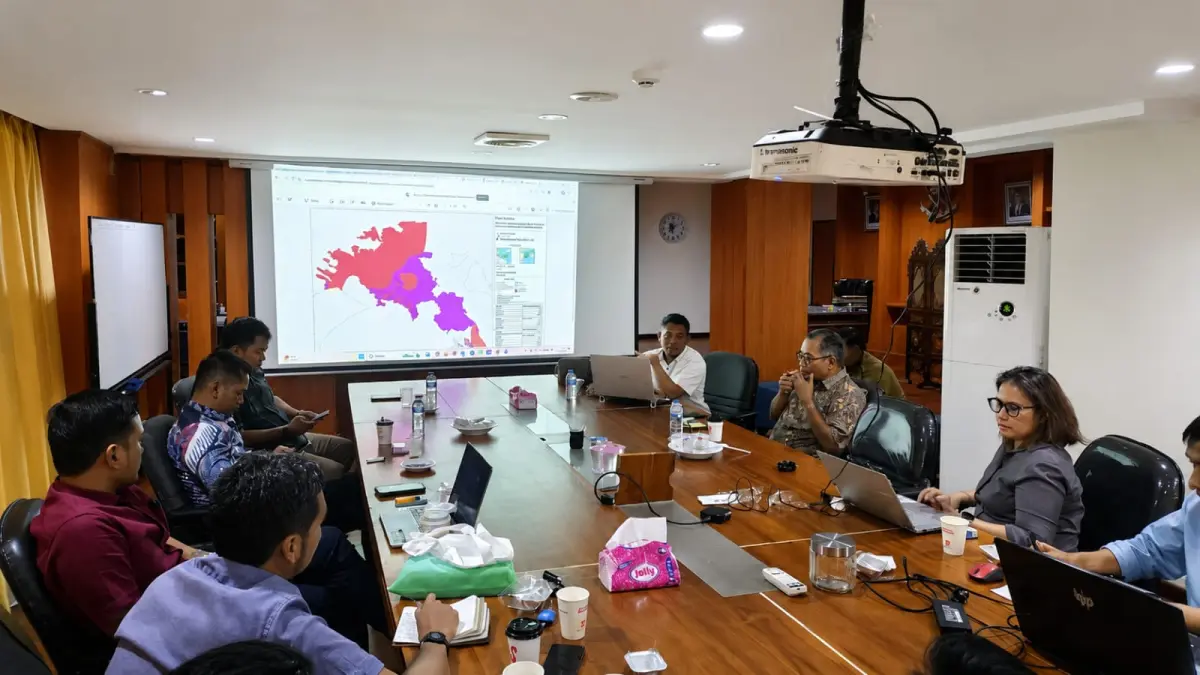 Ketua Harian Satgas PKA Sulteng Eva Susanti Bande memaparkan data konflik agraria di Sulawesi Tengah. FOTO: ISTIMEWA&nbsp;
