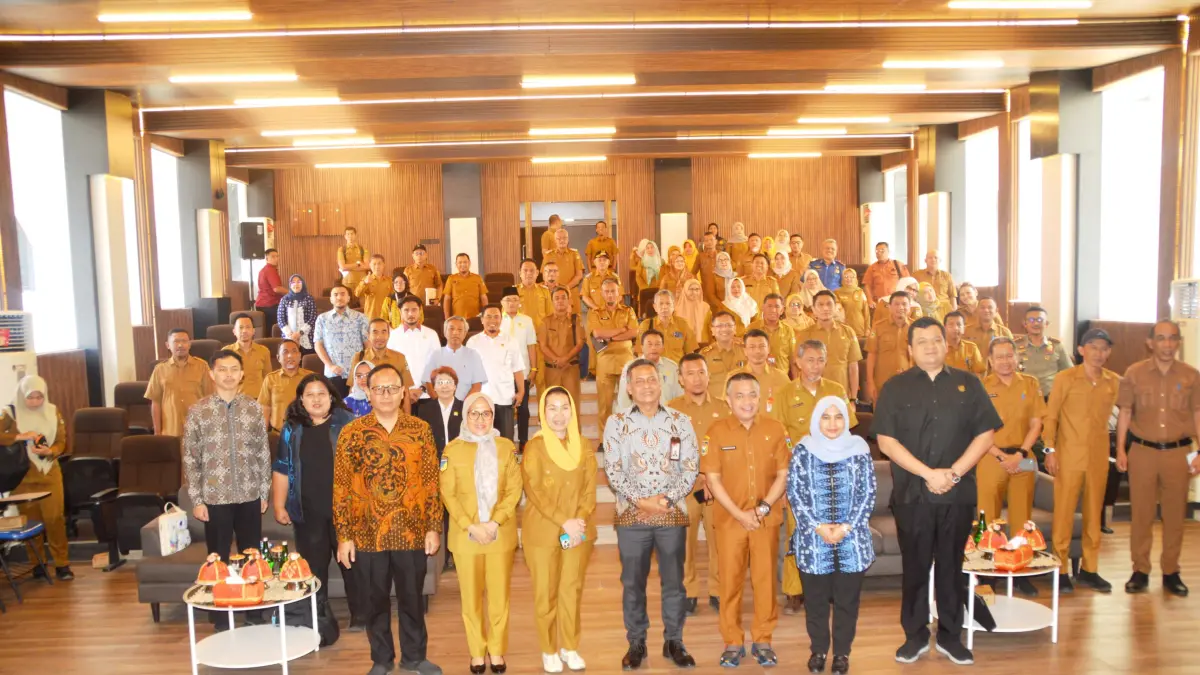Jejeran Pemerintah Kota Palu dalam rapat koordinasi bersama Direktorat Koordinasi dan Supervisi Wilayah IV KPK di Auditorium Kantor Wali Kota Palu. FOTO : ISTIMEWA

&nbsp;

