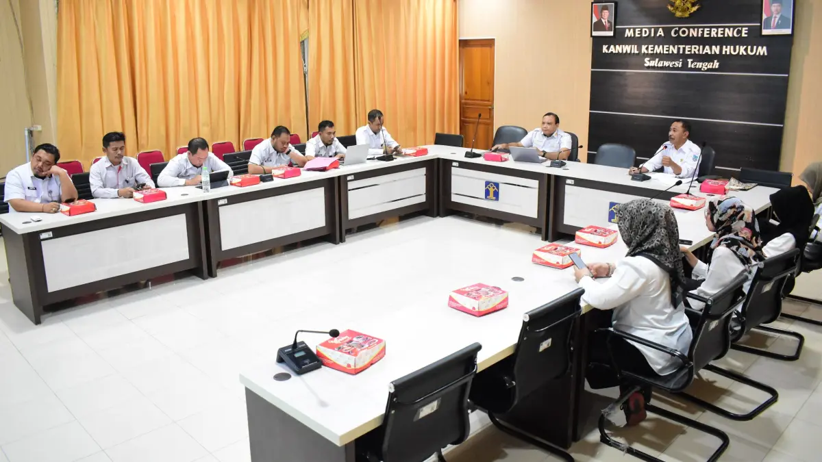 Pembahasan Rancangan Peraturan Bupati Banggai Kepulauan tentang Tata Cara Penyelesaian Perselisihan Administrasi dan Hasil Pemilihan Kepala Desa, di Aula Kebangsaan Kanwil Kemenkum Sulteng, Rabu (29/7/2026).