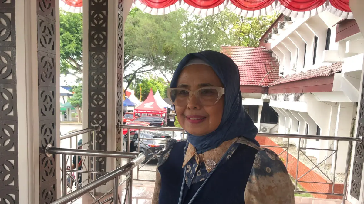 Kepala Dinas Perdagangan dan Perindustrian Kota Palu, Irmawati.(Rina/Radar Palu)