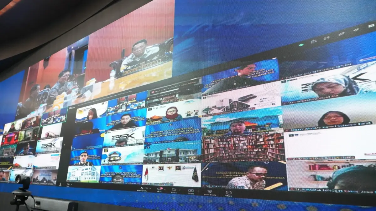 Forum Pertemuan Terbuka Seluruh Pegawai bersama Menteri Hukum Republik Indonesia Tahun 2026 yang dilaksanakan secara virtual, Jumat (31/7).