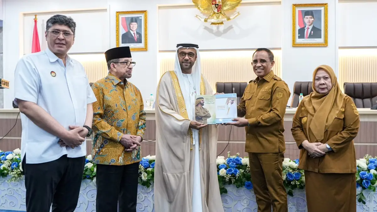 Gubernur Sulteng Anwar Hafid bersama Wakil Gubernur dr. Reny Lamadjido menerima kunjungan Duta Besar Uni Emirat Arab (UEA) untuk Indonesia, Abdulla Salem AlDhaheri, di Kantor Gubernur Sulteng, Selasa (4/8/2026). 