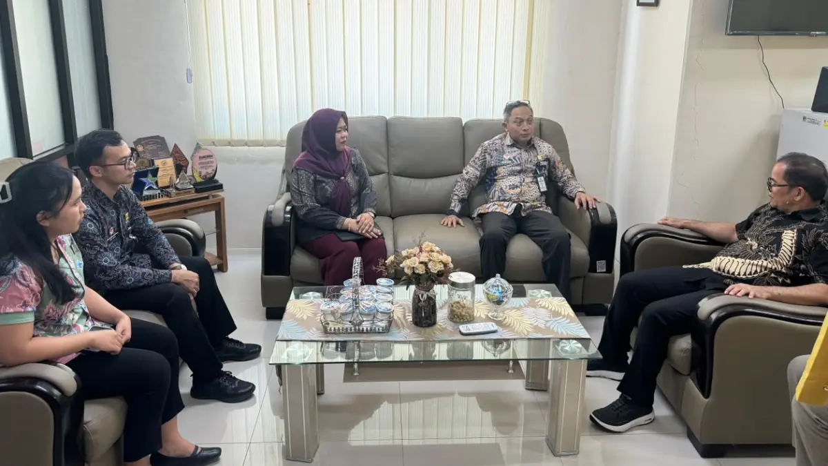 Kanwil Kemenkum Sulteng) terus memperkuat sinergi lintas sektor dalam menyongsong implementasi Kitab Undang-Undang Hukum Pidana (KUHP) dan Kitab Undang-Undang Hukum Acara Pidana (KUHAP) yang baru