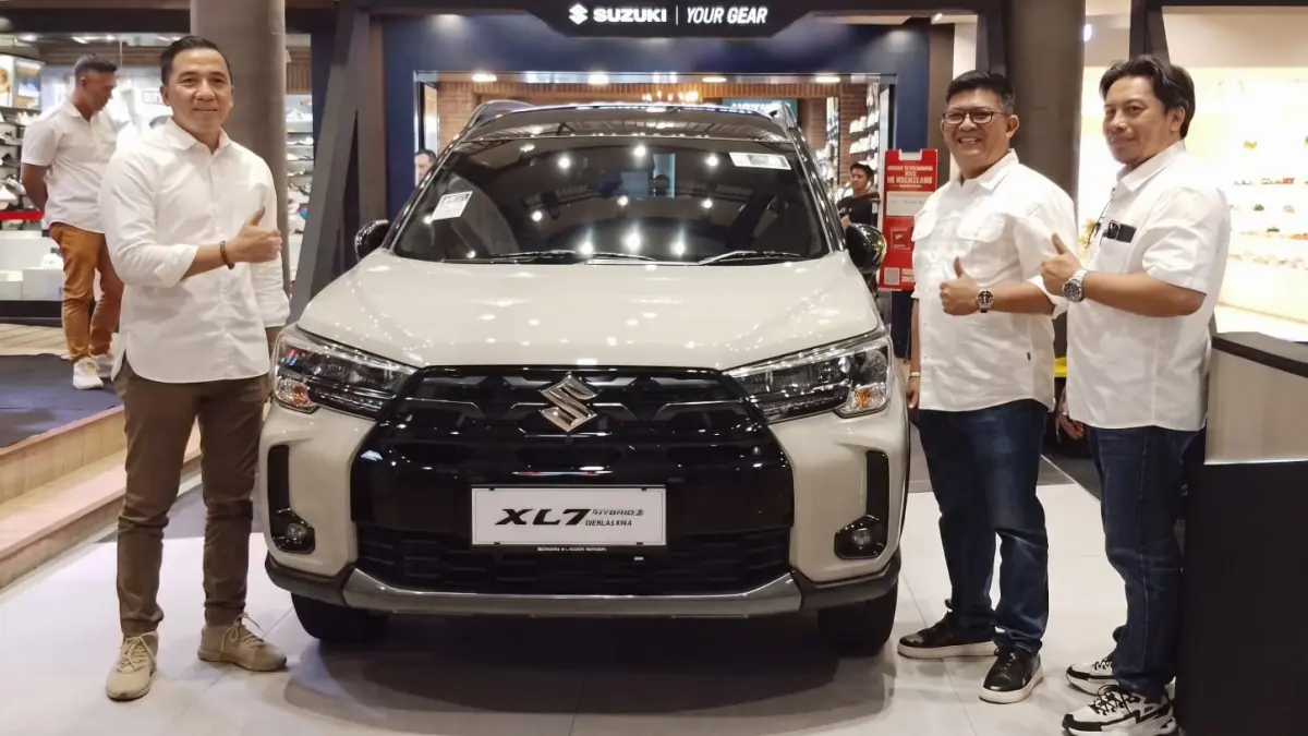 Suzuki XL7 