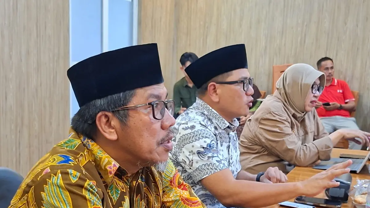 RAKOR: Pemkab Buol menggelar rakor penting, yang dipimpin langsung oleh Bupati dan Wabup Buol di Ruang Rapat Bupati, Jumat (7/8/2026).(FOTO: DINAS KOMINFO KABUPATEN BUOL/RADAR PALU).