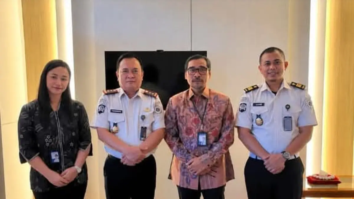 KUNJUNGAN: Lapas Kelas IIB Ampana, Kabupaten Touna, menerima kunjungan pimpinan Bank Rakyat Indonesia (BRI) Cabang Ampana, Moh. Yamin, Selasa (11/8/2026).(FOTO: HERIYANTO LIMAHU/RADAR PALU).
