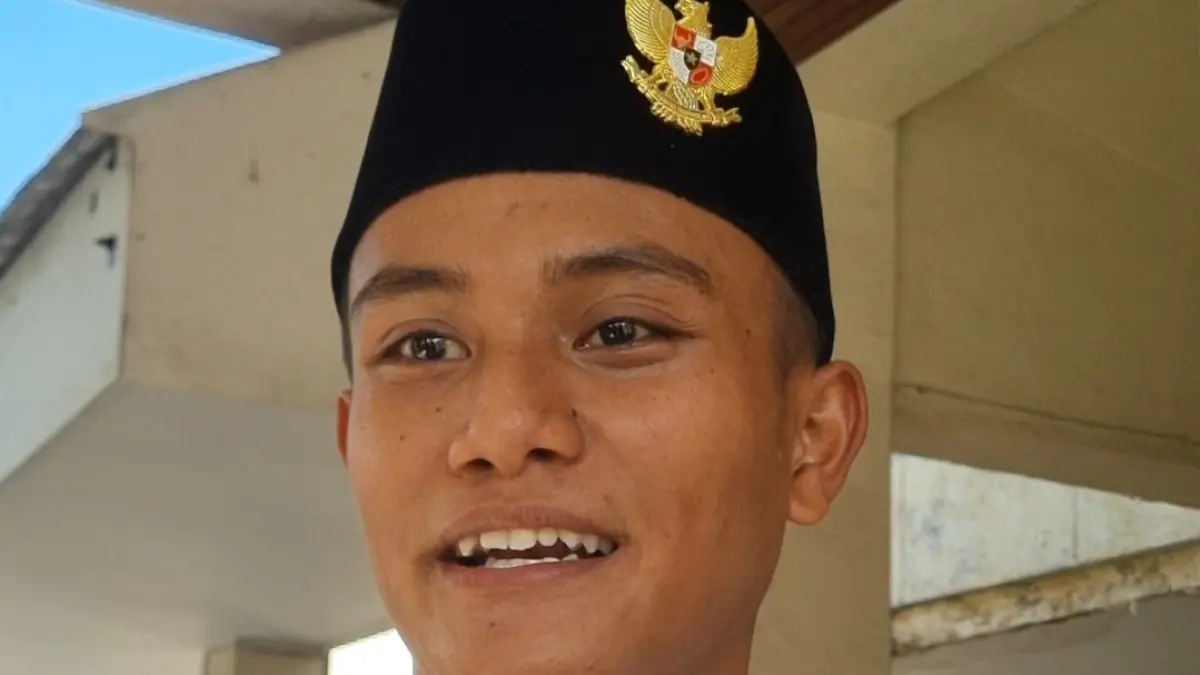 Yuda, siswa SMA Negeri 3 Tolitoli yang terpilih sebagai anggota Pasukan Pengibar Bendera Pusaka (Paskibraka) Sulawesi Tengah, Senin (17/08/2026). FOTO: MOH FATHAHILA