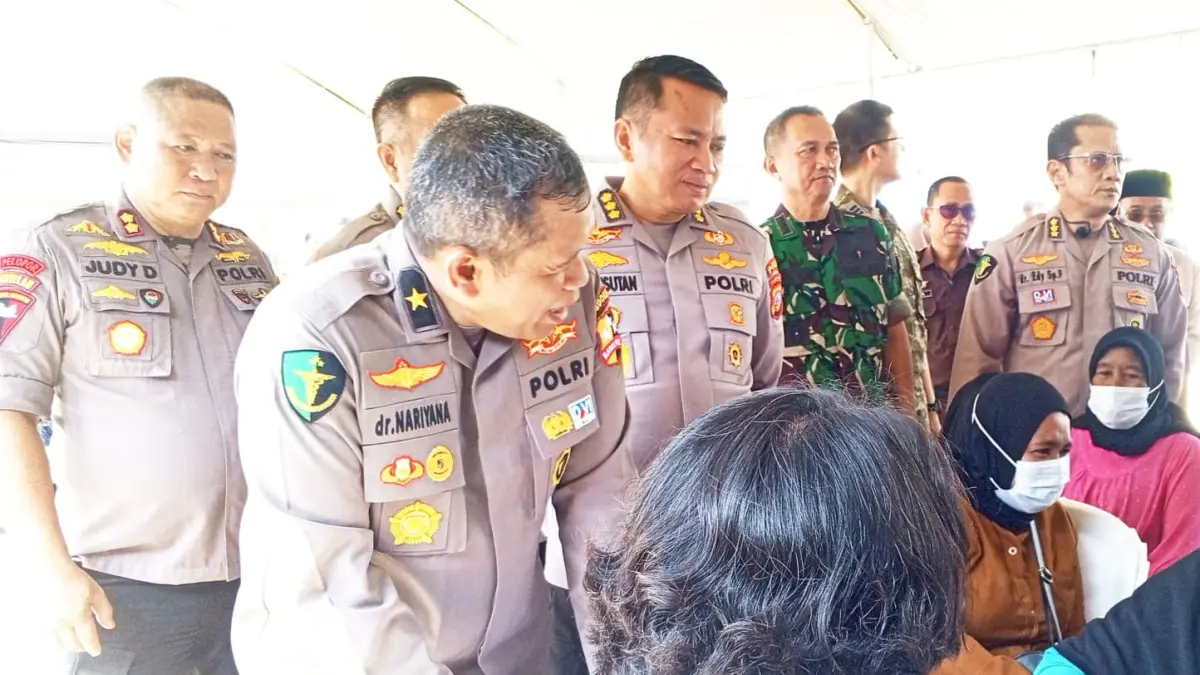 BAKTI KESEHATAN: Kegiatan Bakti Kesehatan Polri tahun 2026 digelar Biddokkes Polda Sulteng, dan dihadiri Brigjen Pol. dr. Nariyana, M.Kes., QHIA selaku tenaga Dokkes Investigasi Kepolisian Utama TK.II Pusdokkes Polri.(FOTO: ISTIMEWA/RADAR PALU). 