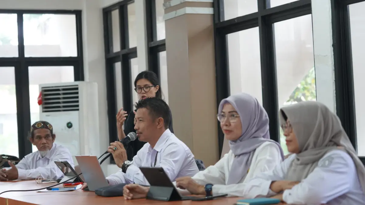 Dinsos Kota Palu mengevaluasi pendataan penyandang disabilitas. Sebanyak 18 kelurahan belum mengakses proses verifikasi. FOTO : PROKOPIM SETDA KOTA PALU