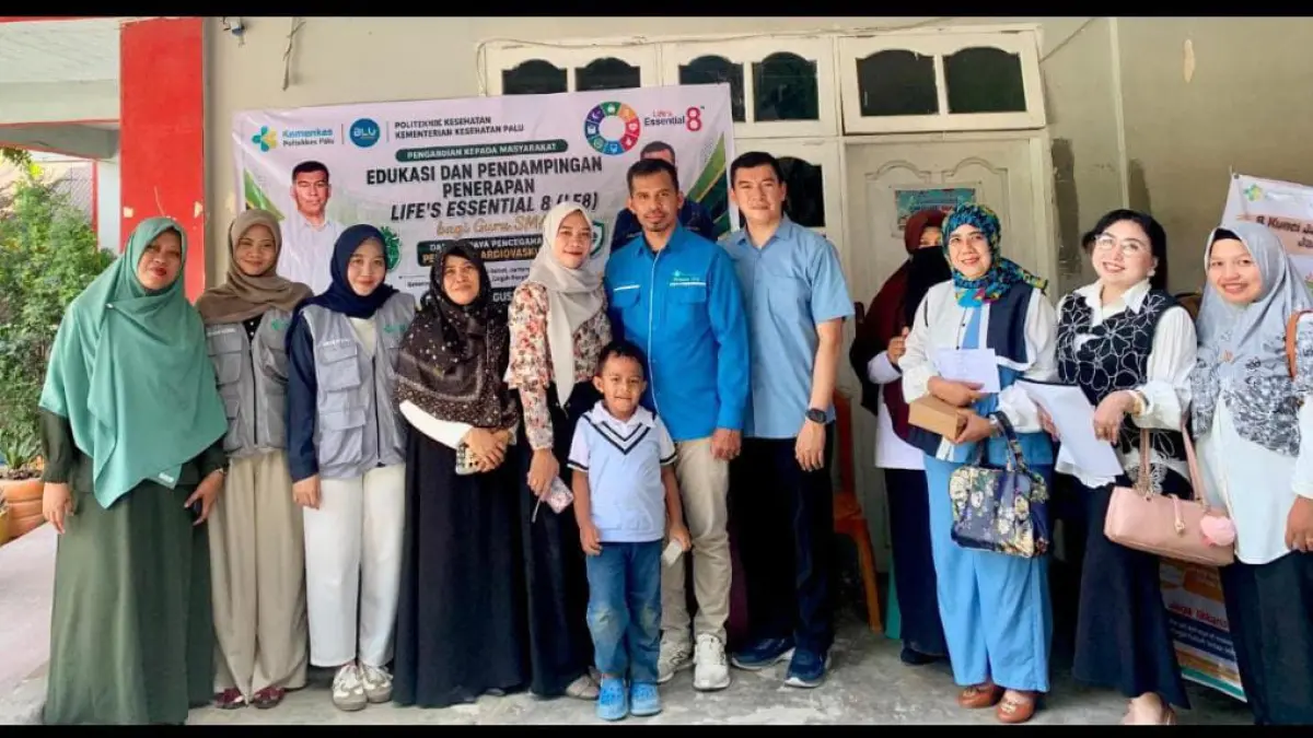 JAGA KESEHATAN JANTUNG: Kegiatan pengabdian skema Program Kemitraan Masyarakat bertajuk "Edukasi dan Pendampingan Penerapan Life
