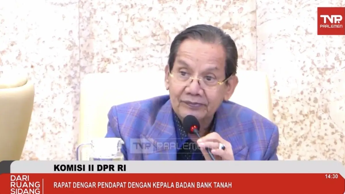 Tangkapan layar youtube TVR Parlemen, Anggota Komisi II DPR RI Longki Djanggola.&nbsp;
