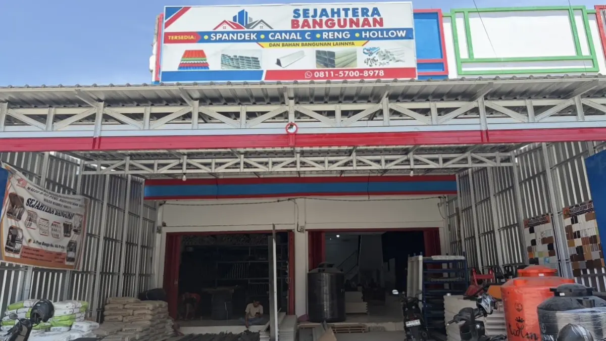 Toko sejahtera bangunan Tempat Pengembilan Barang yang Digelapkan. FOTO: MOH FATHAHILA