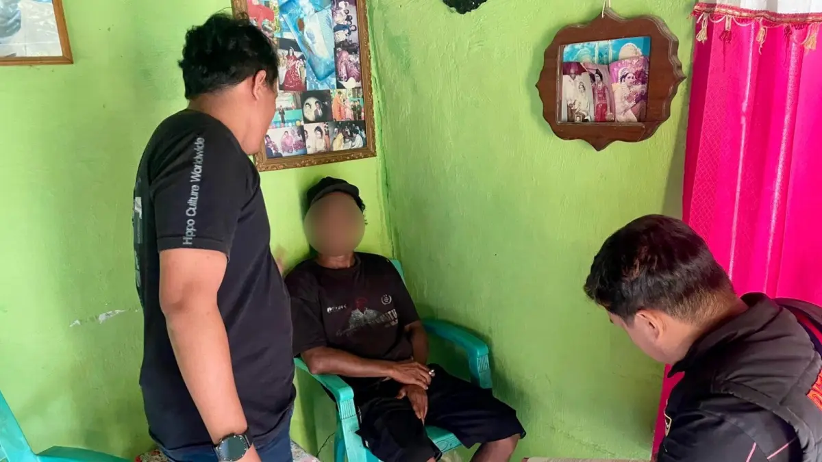 MENGAMANKAN: Unit I Subdit IV Renakta Ditreskrimum bersama Tim Resmob Polda Sulteng berhasil mengamankan dua pria berinisial NM dan RS, terduga pelecehan kekerasan seksual.(FOTO: ISTIMEWA/RADAR PALU)