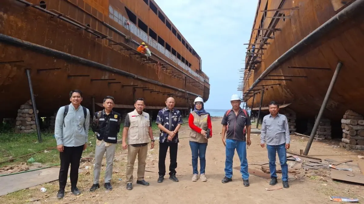 Disnakertrans Banggai bersama UPT Pengawasan Ketenagakerjaan Wilayah II Sulteng melakukan pembinaan dan pengawasan norma ketenagakerjaan di lima perusahaan di Luwuk Timur, Jumat (28/8/2026).&nbsp;