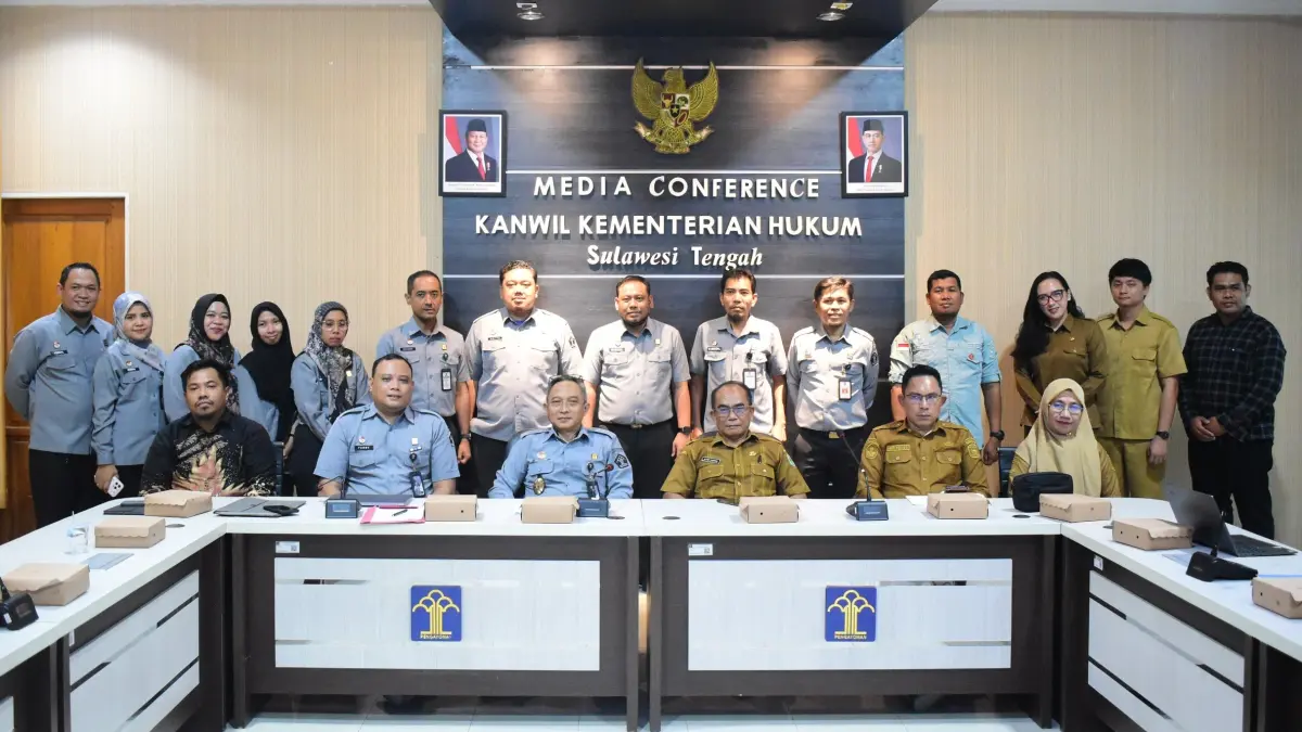 Rapat Fasilitasi Harmonisasi Rancangan Peraturan Bupati Poso tentang Wajib Belajar 1 (Satu) Tahun Prasekolah, Selasa (1/9/2026), bertempat di Aula Kebangsaan Kanwil Kemenkum Sulteng.
