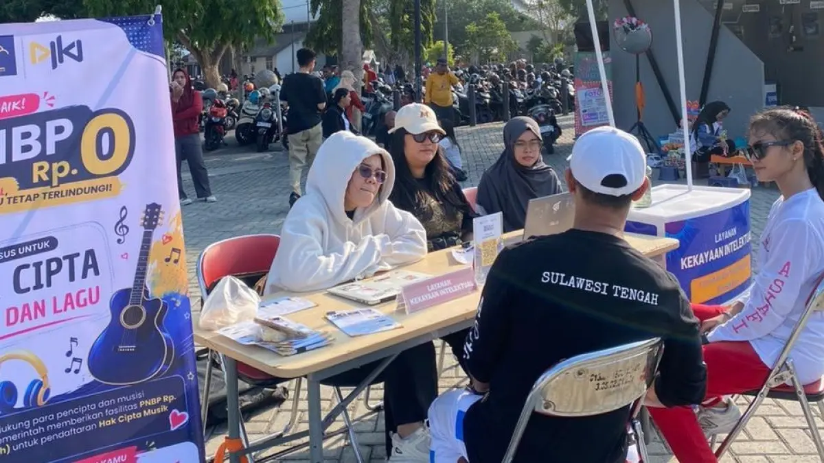 Layanan tersebut dilaksanakan dalam rangkaian Peringatan Hari Pengayoman Tahun 2026 melalui kegiatan Pekan Hari Pengayoman yang berlangsung di Lapangan Vatulemo, Kota Palu, Minggu, 30 Agustus 2026, kemarin.