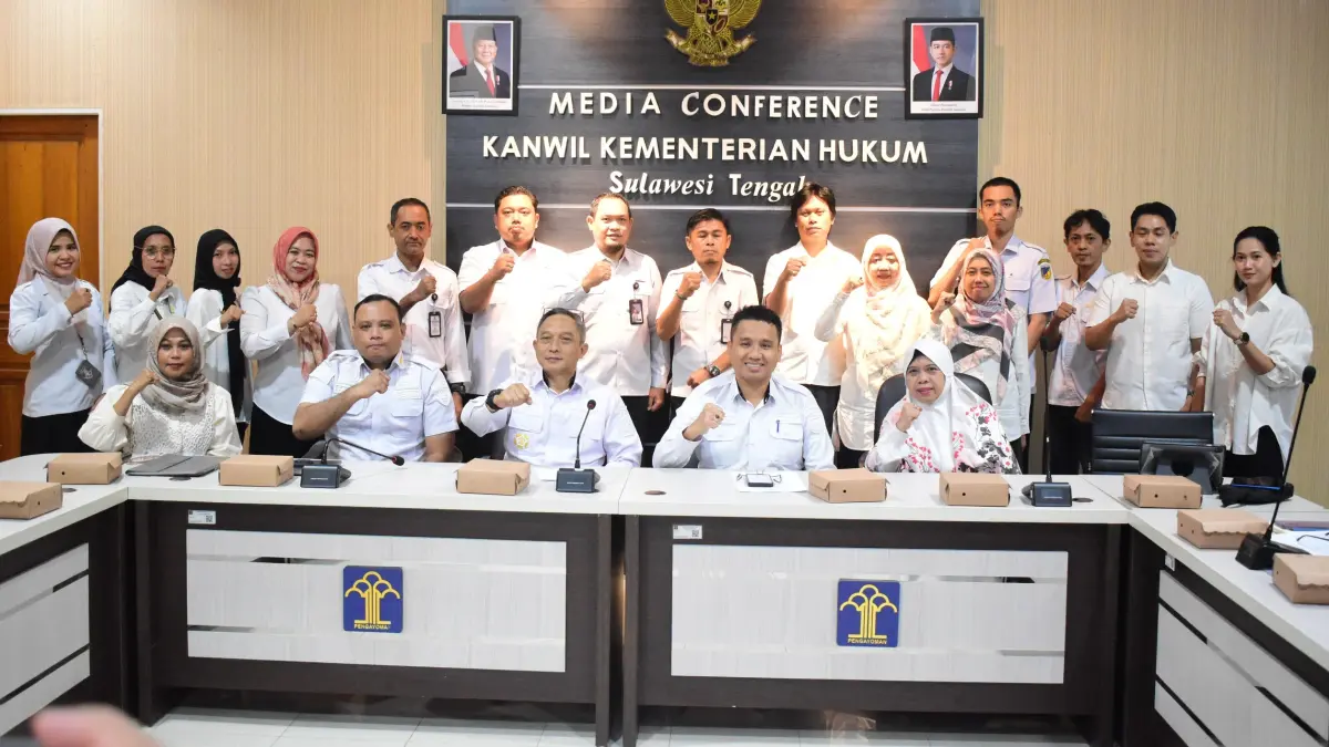 Rapat Fasilitasi Harmonisasi Rancangan Peraturan Gubernur tentang Rencana Induk Persampahan Regional Provinsi Sulawesi Tengah, yang dilaksanakan di Aula Kebangsaan Kanwil Kemenkum Sulteng, Rabu (2/9/2026).
