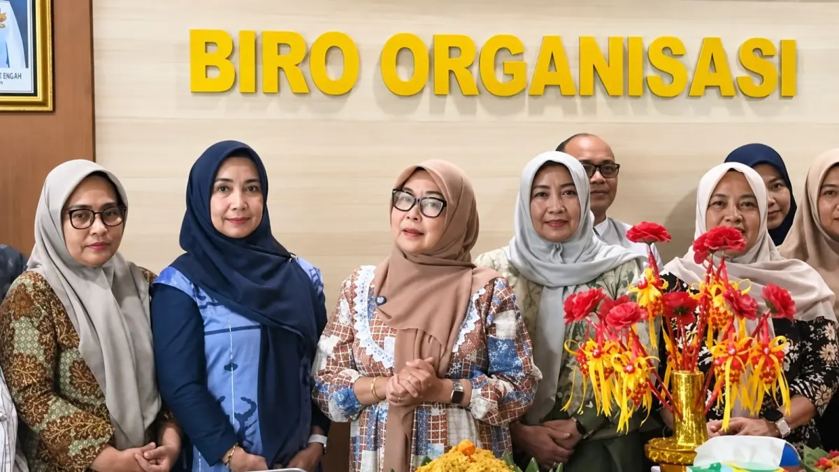 Jajaran Biro Organisasi Setda Provinsi Sulawesi Tengah mengikuti peringatan Maulid Nabi Muhammad SAW 1448 Hijriah di Palu, Kamis (3/9/2026). FOTO: ISTIMEWA