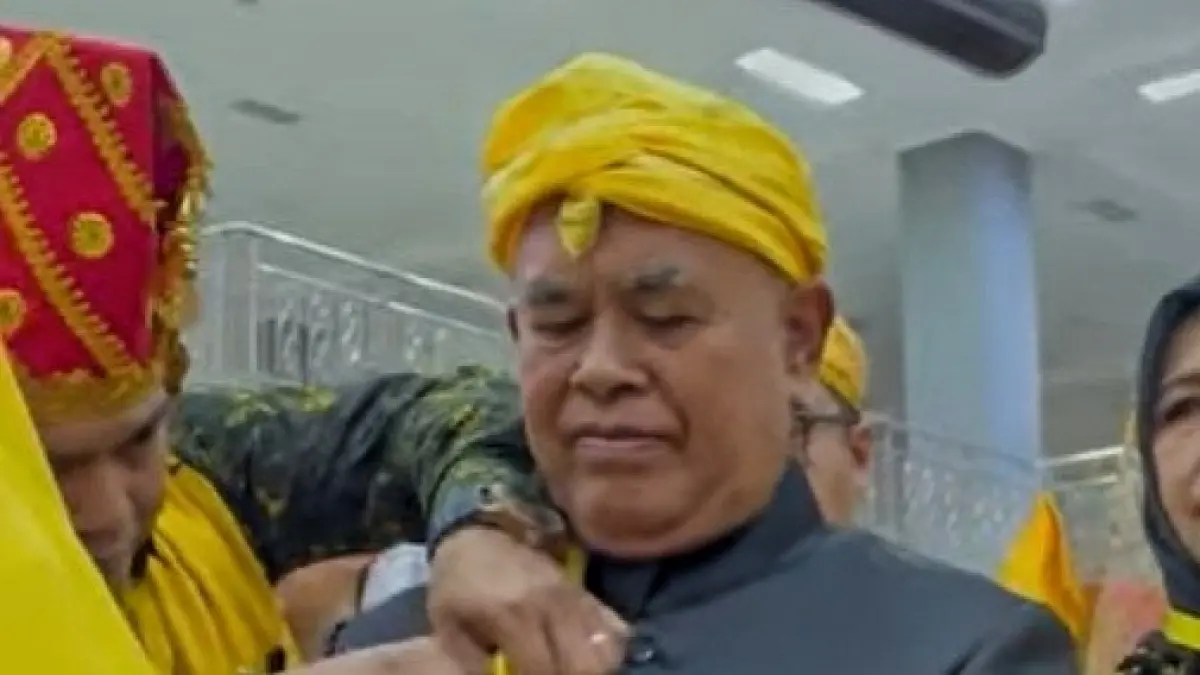 Ketua Dewan Majelis Wali Adat Badan Musyawarah Adat (BMA) Provinsi Sulawesi Tengah, Drs. H. Husen Habibu, M.H.I.&nbsp;