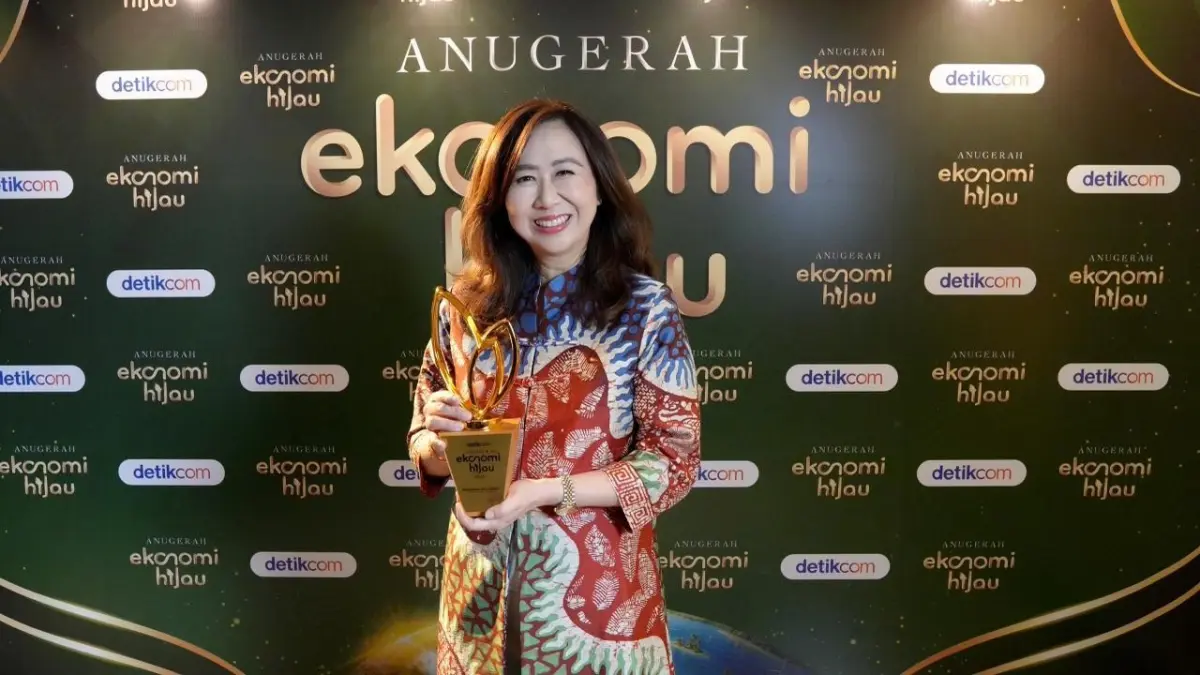 Penghargaan tersebut diterima Direktur PT Astra Agro Lestari Tbk, Tingning Sukowignjo, dalam gelaran Anugerah Ekonomi Hijau 2026 yang diselenggarakan Detikcom di Auditorium Menara Bank Mega, Jakarta, Kamis malam (3/9).