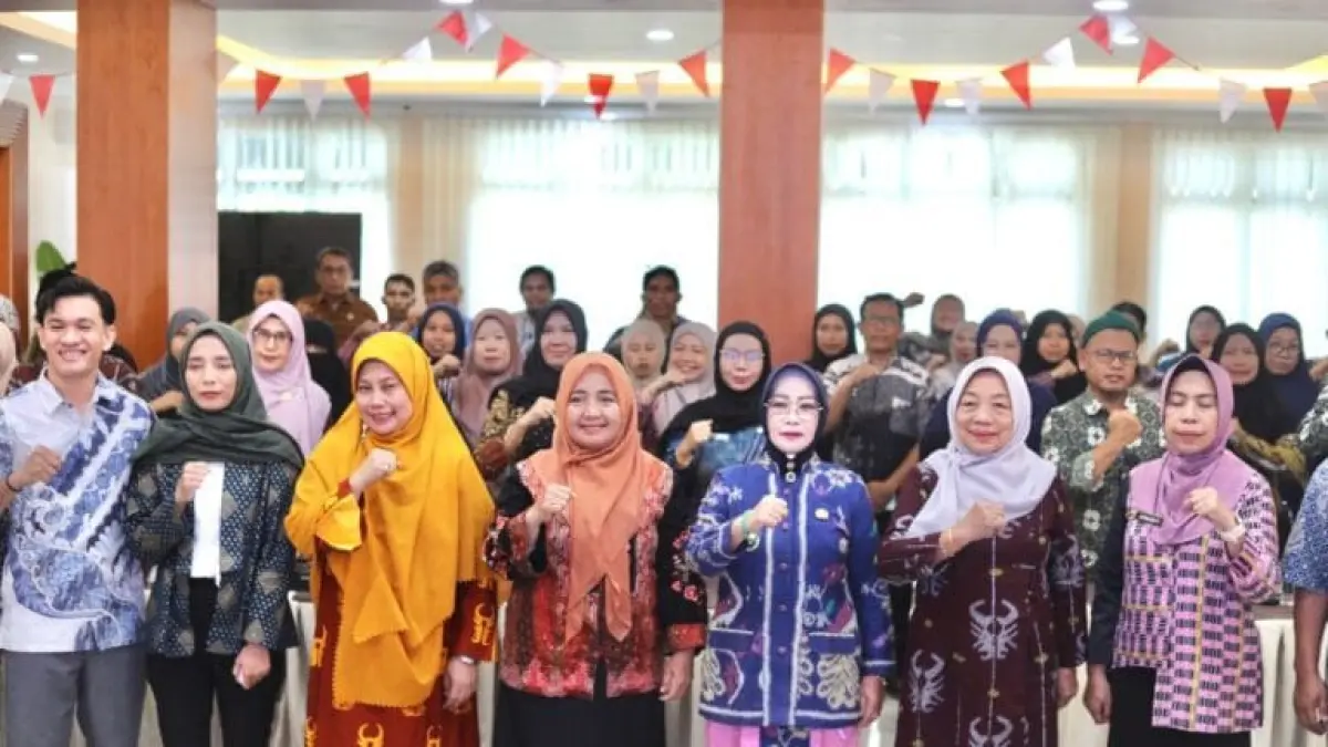SEMINAR: Wabup Morowali, Iriane Iliyas, membuka seminar akhir dokumen RAD-PUG Kabupaten Morowali tahun 2026.(FOTO: SUPRIYONO/RADAR PALU).

&nbsp;