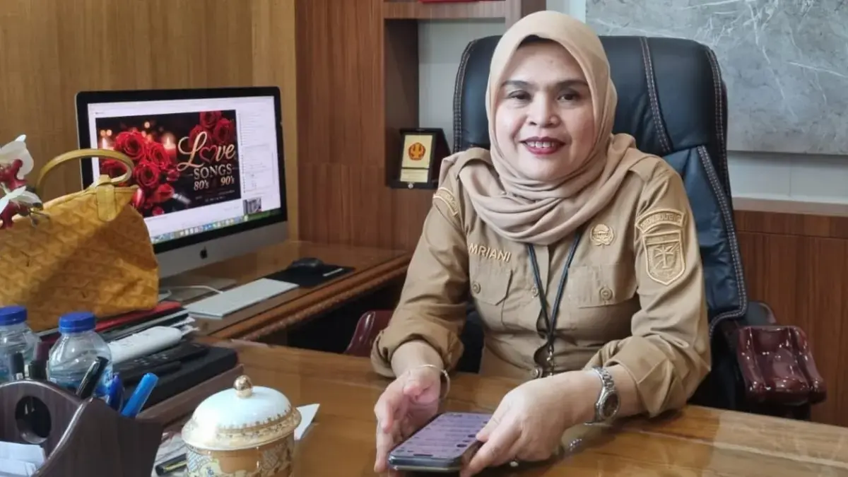 Direktur RSUD Undata Palu, dr. Jumriani saat diwawancarai Radar Palu, Selasa (14/7/2026). FOTO: MOH FATHAHILA/RADAR PALU