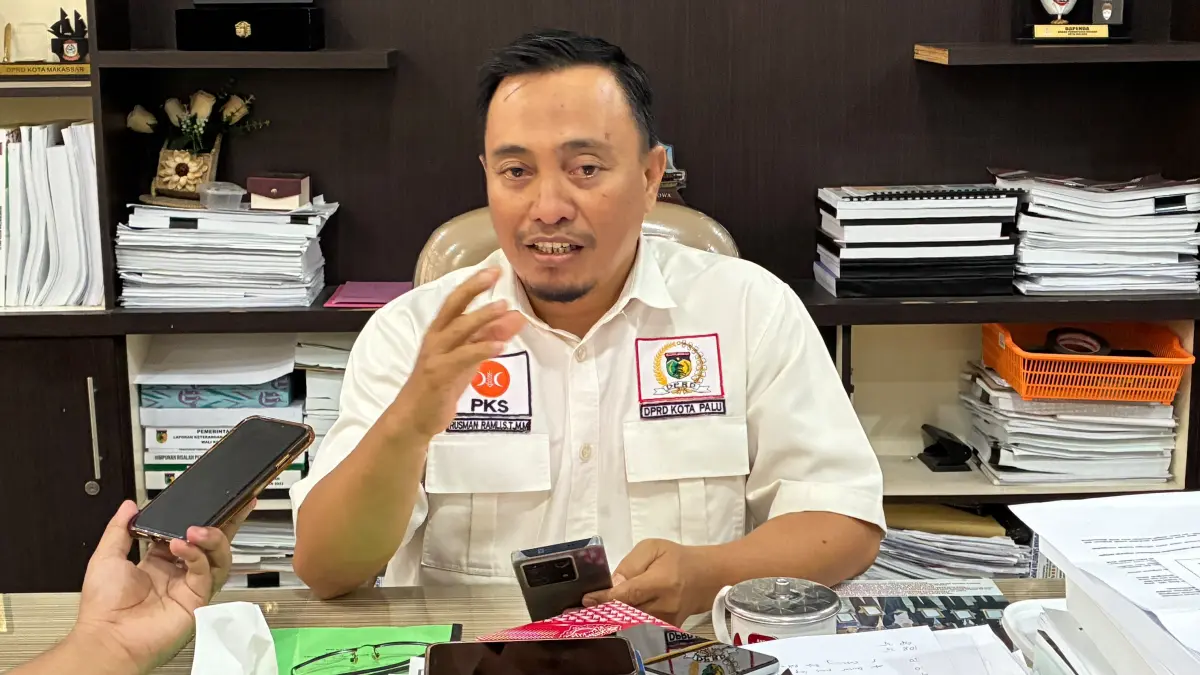 Ketua Komisi B DPRD Kota Palu, Rusman Ramli. FOTO: Annisa Nurul Wibdy.