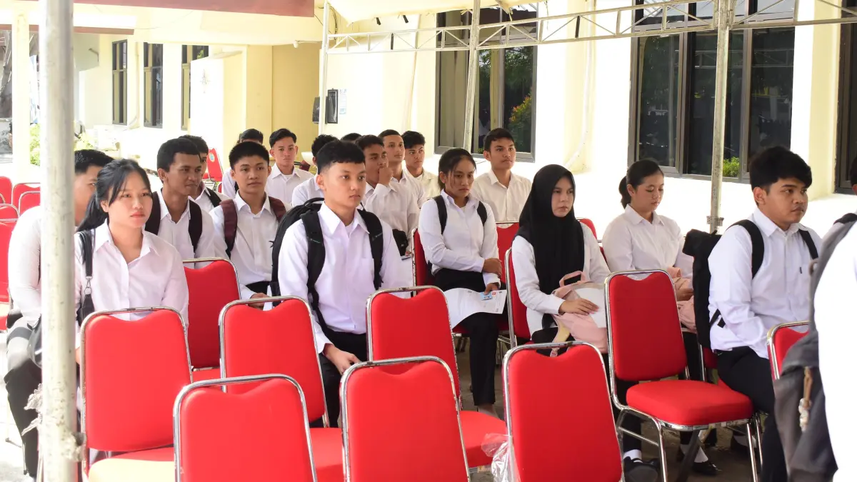 Peserta Seleksi Kompetensi Dasar (SKD) Politeknik Pengayoman Indonesia (Poltekpin) Tahun Anggaran 2026 mengikuti ujian di UPT BKN Palu, Jalan Bantilan, Sabtu (26/9/2026).