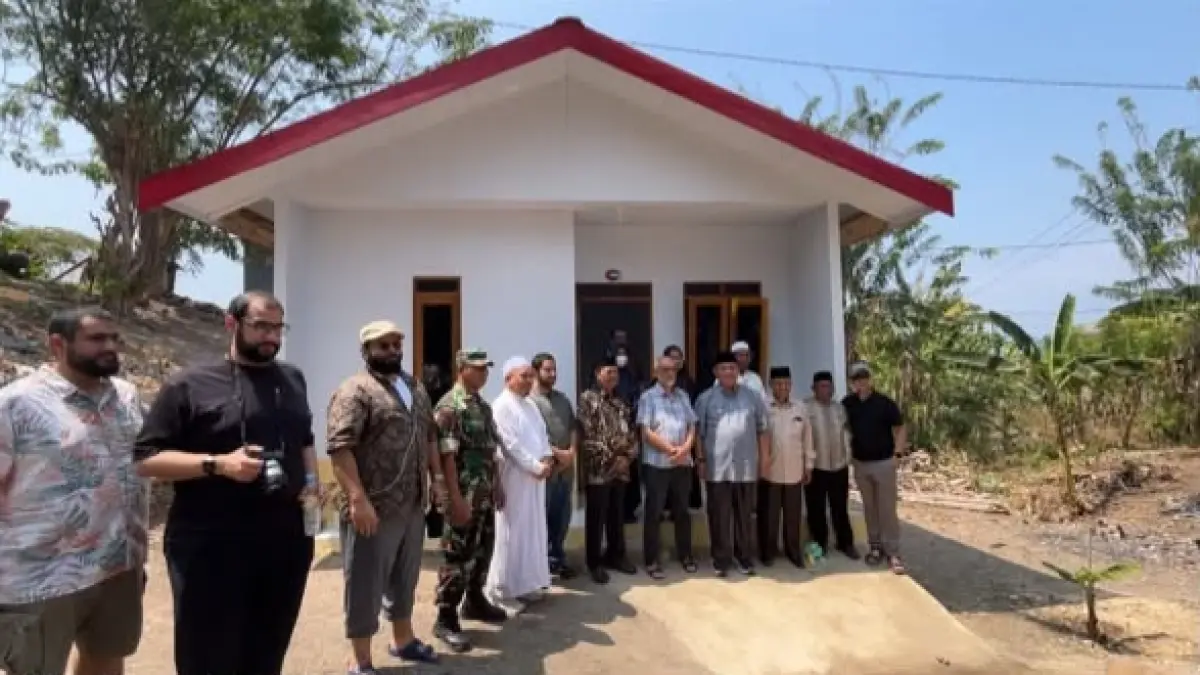 RUMAH: AMCF membangun satu unit rumah bagi warga yang membutuhkan di Banggai.(FOTO: NENDRA PRASETYA/RADAR PALU).