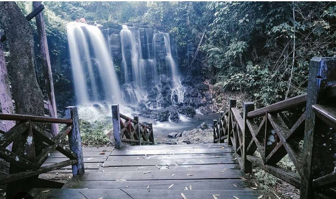 Pesona Jantur Mapan, air terjun yang jadi primadona baru di Kalimantan Timur.