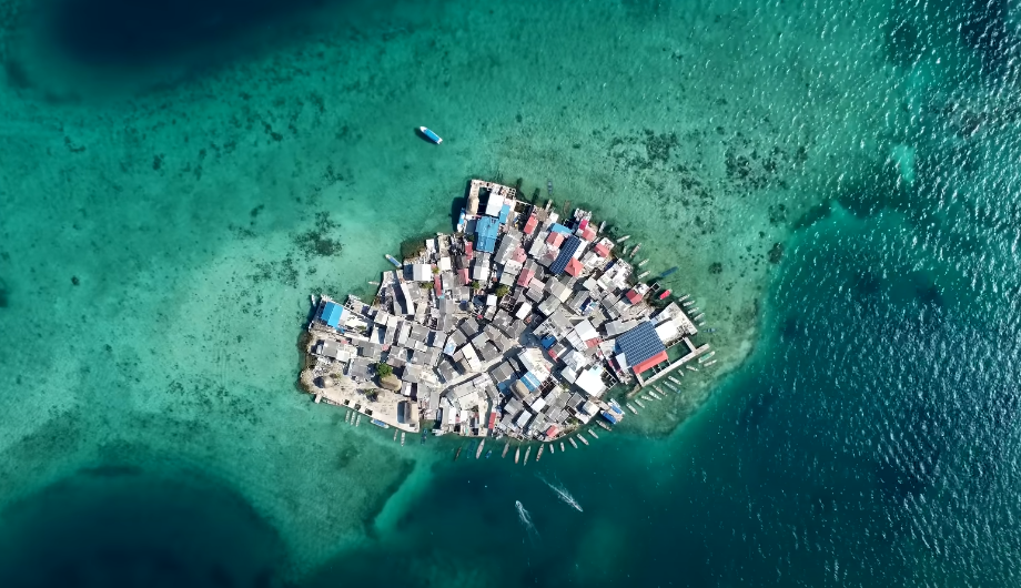 Pulau Terpadat yang dikelilingi lautan, apakah anda berani tinggal dan hidup disini