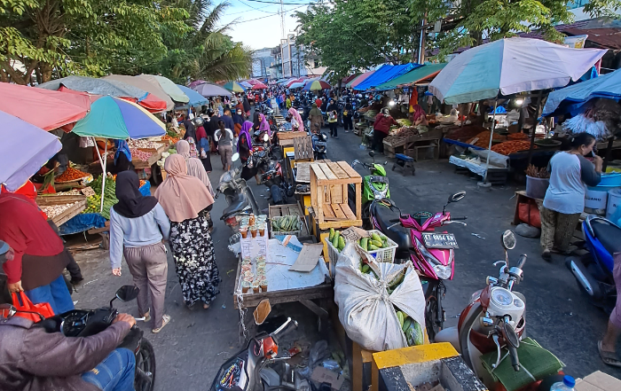 Pasar Pandansari Balikpapan yang semrawut akan segera ditata dan dirapikan.