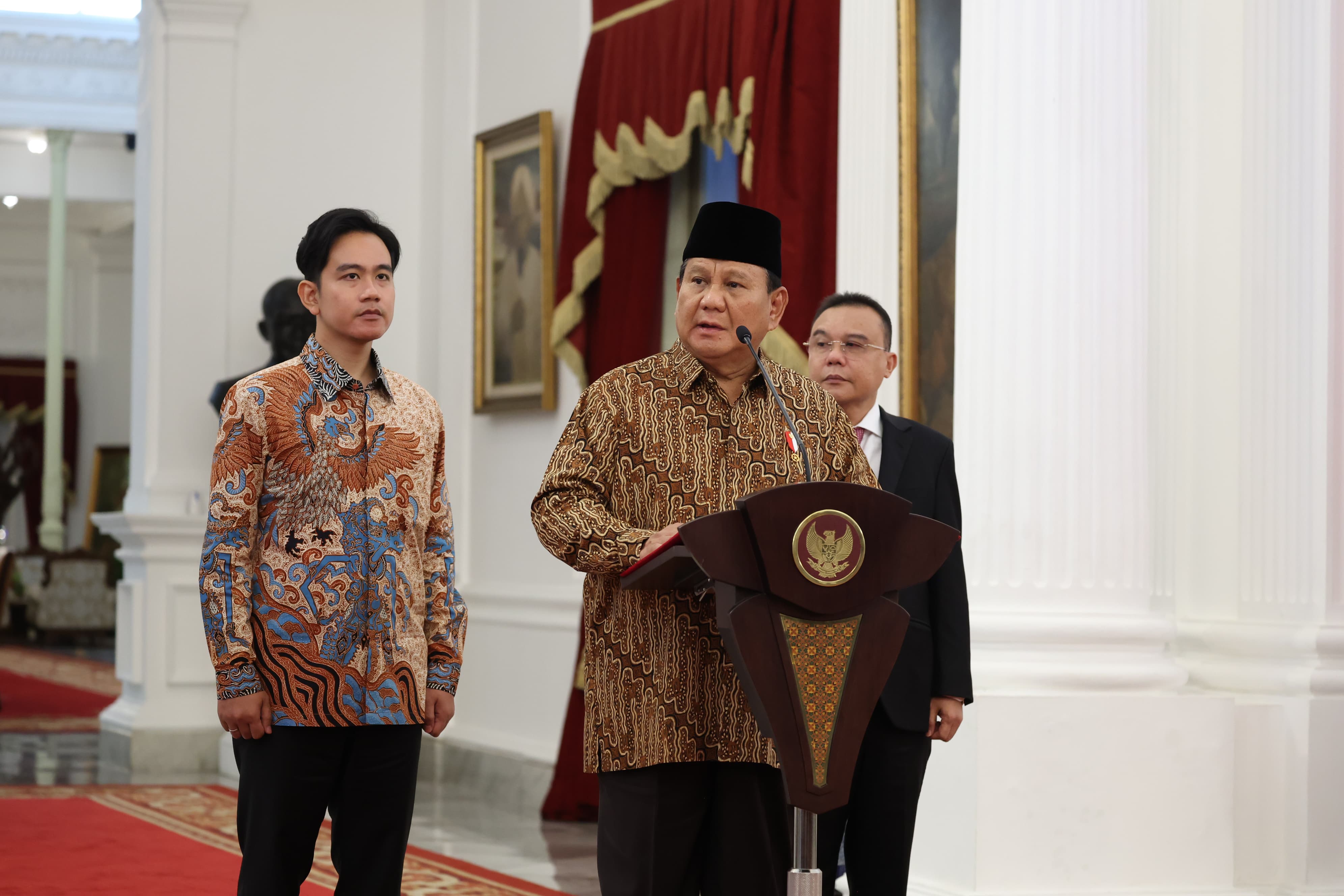 Prabowo Subianto mengumumkan kabinet Merah Putih di Istana Negara.