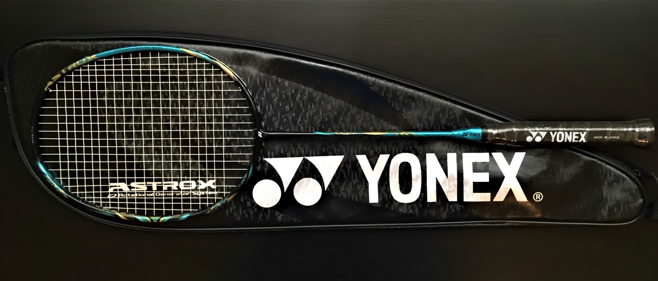Yonex Astrox: Raket Favorit yang Cocok untuk Smash Kuat dan Gaya Mainmu!