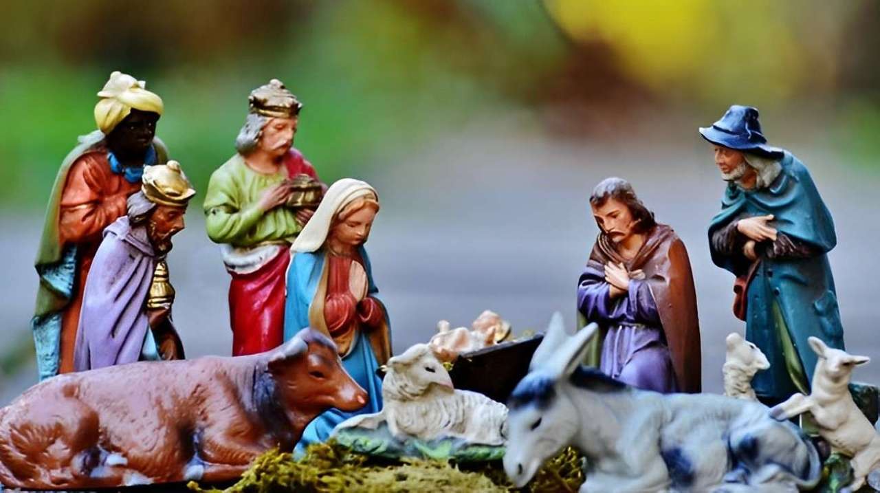 Perayaan Natal setiap 25 Desember memiliki sejarah panjang yang menarik. Simak lebih lanjut alasan di baliknya.