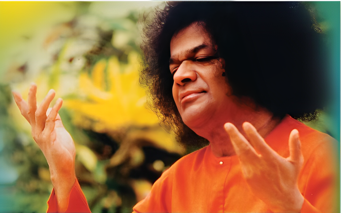 Potret Satya Sai Baba, tokoh spiritual kontroversial dengan jutaan pengikut. Mukjizat atau tipuan? Simak kisahnya di sini!