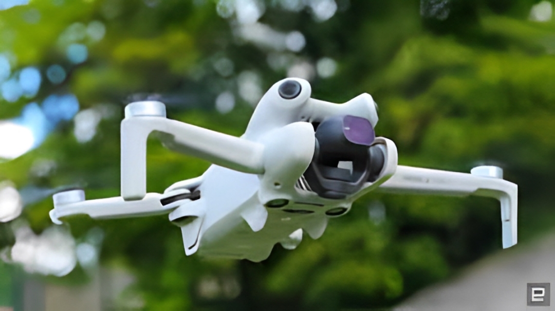 drone DJI saat live streaming ke YouTube
