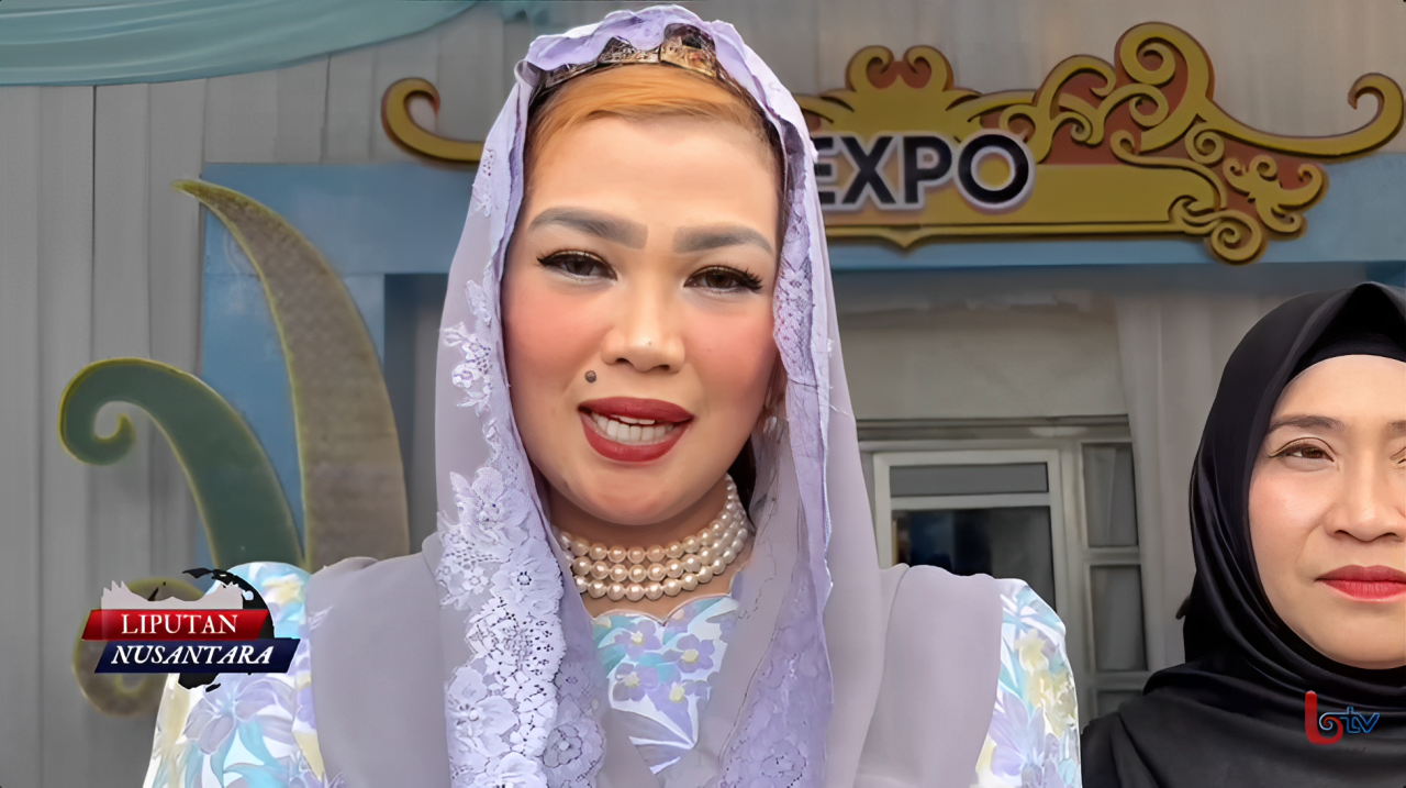 Sarifah Suraidah Harum, Ketua Dekranasda Kalimantan Timur.
