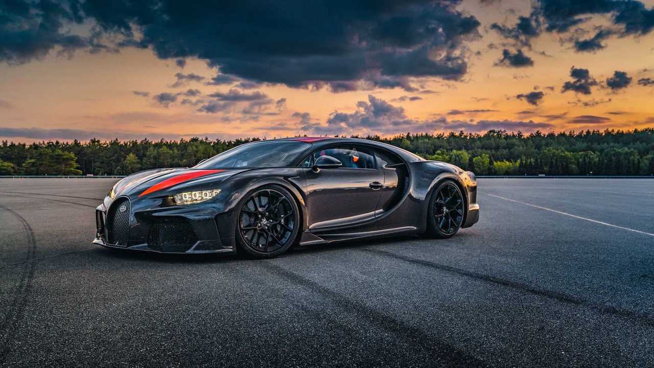Deretan mobil sport tercepat dunia tahun ini, hadir dengan mesin hyper-power dan desain aerodinamis yang bikin ngiler. Cek kecepatan dan teknologinya!
