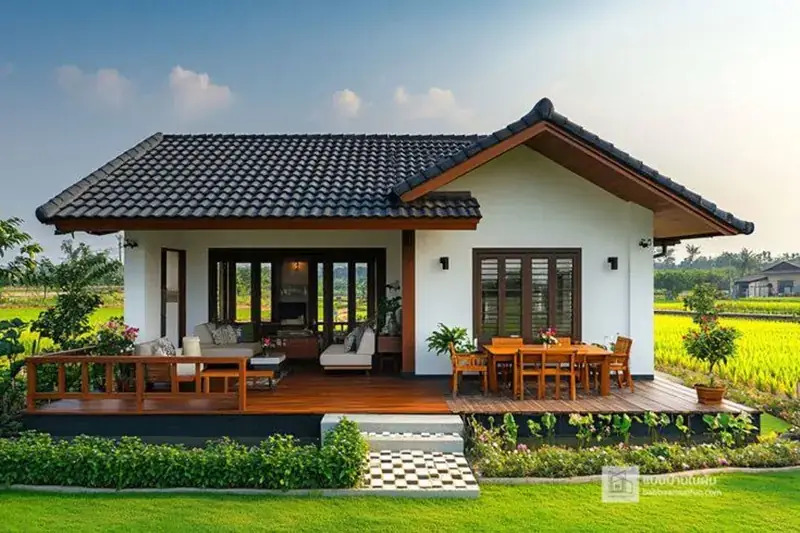 Desain teras rumah panjang ke samping yang estetik dan nyaman dengan sentuhan alami, cocok untuk rumah minimalis dan lahan memanjang.